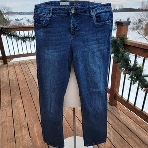 Kut from the Kloth Boyfriend Jeans